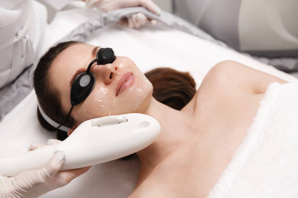 What Are the Benefits of an IPL Photofacial
